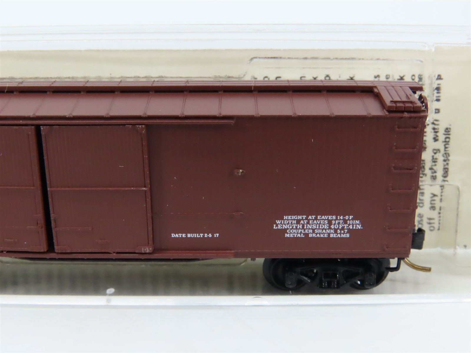 N Scale Kadee Micro-Trains 43030 UP Union Pacific 40' Automobile Boxcar #170741