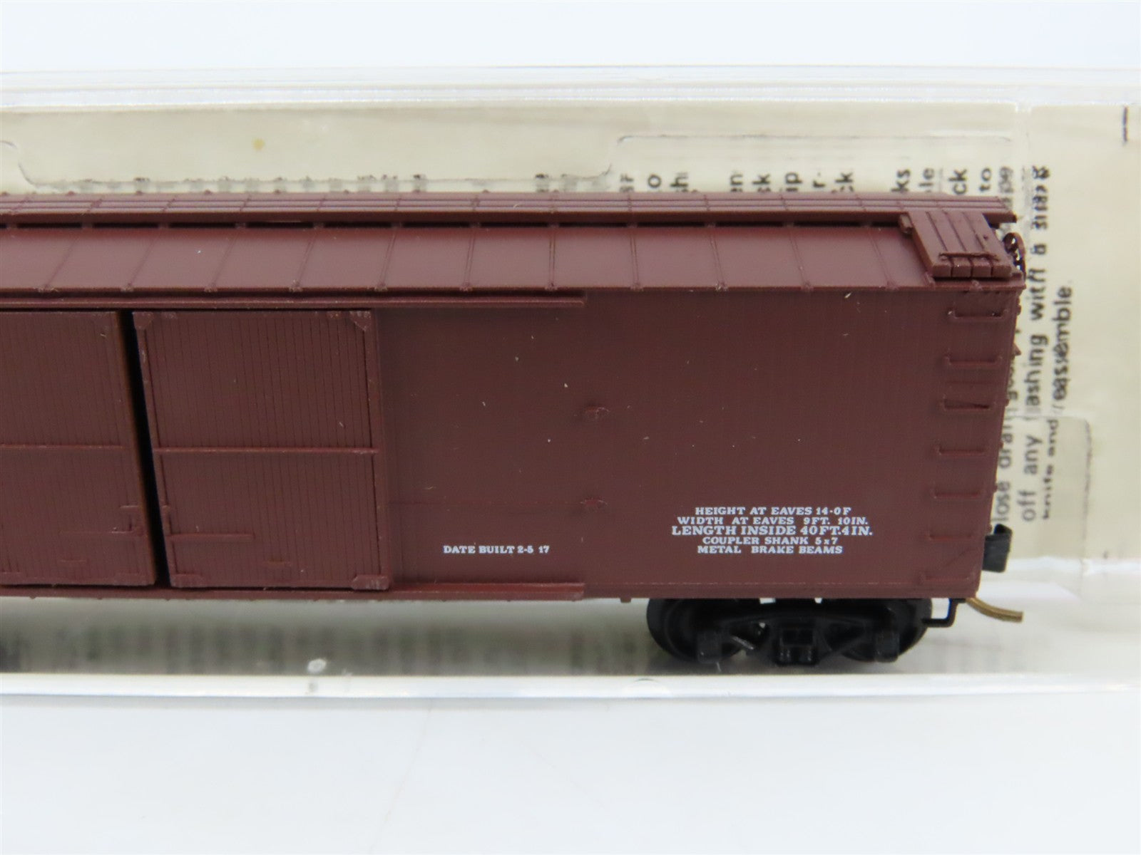 N Scale Kadee Micro-Trains 43030 UP Union Pacific 40' Automobile Boxcar #170741