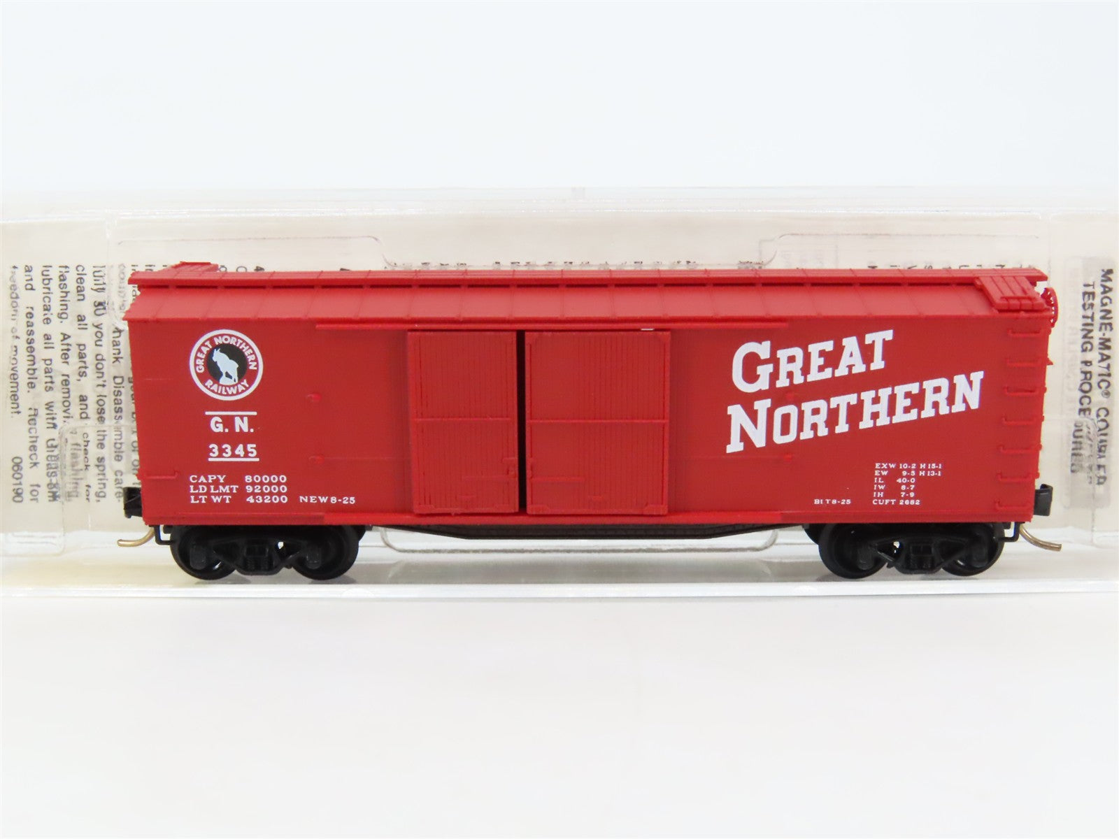 N Scale Micro-Trains 43040 GN Great Northern 40' Box Car 3345 RTR