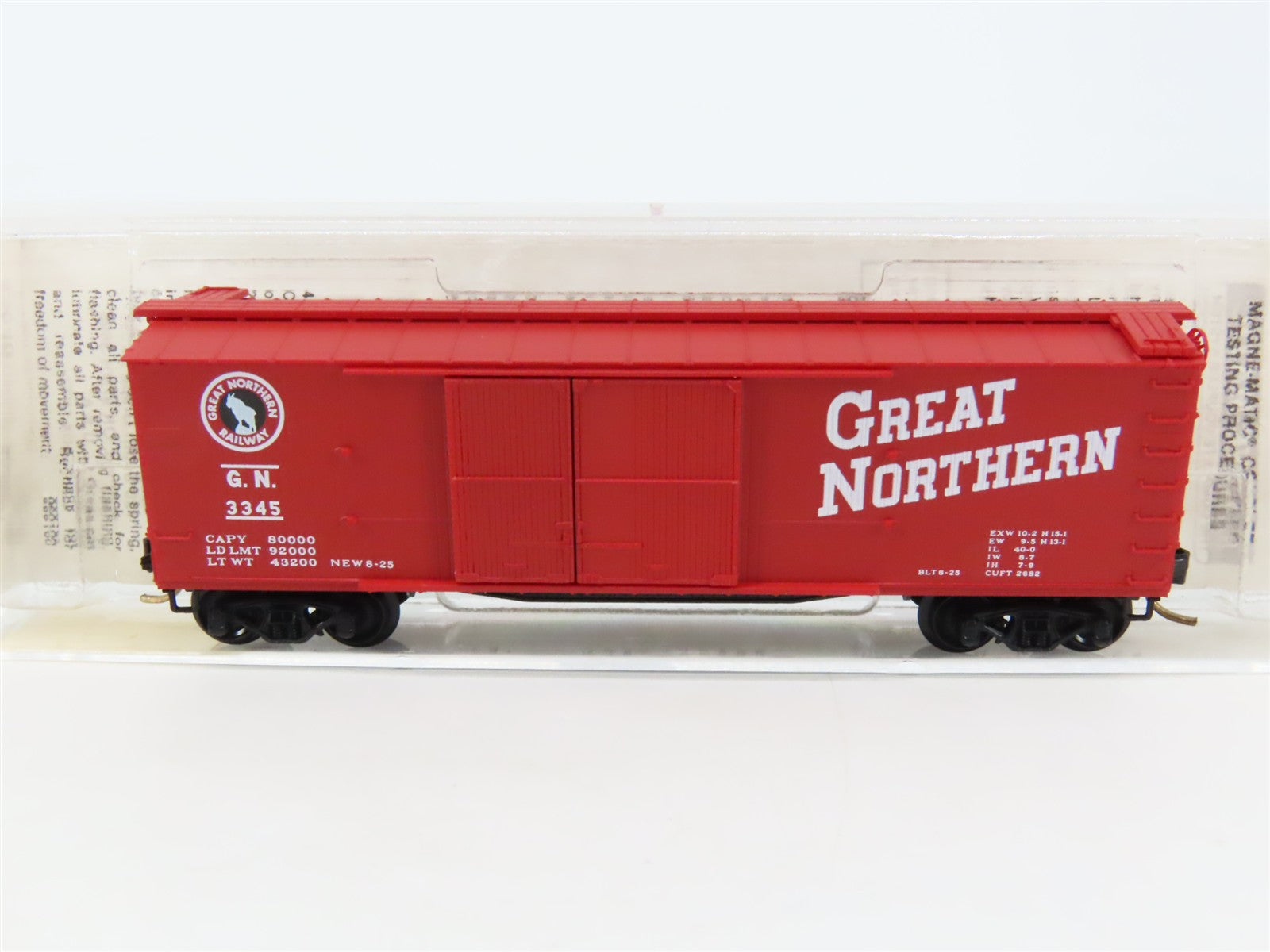 N Scale Micro-Trains 43040 GN Great Northern 40' Box Car 3345 RTR