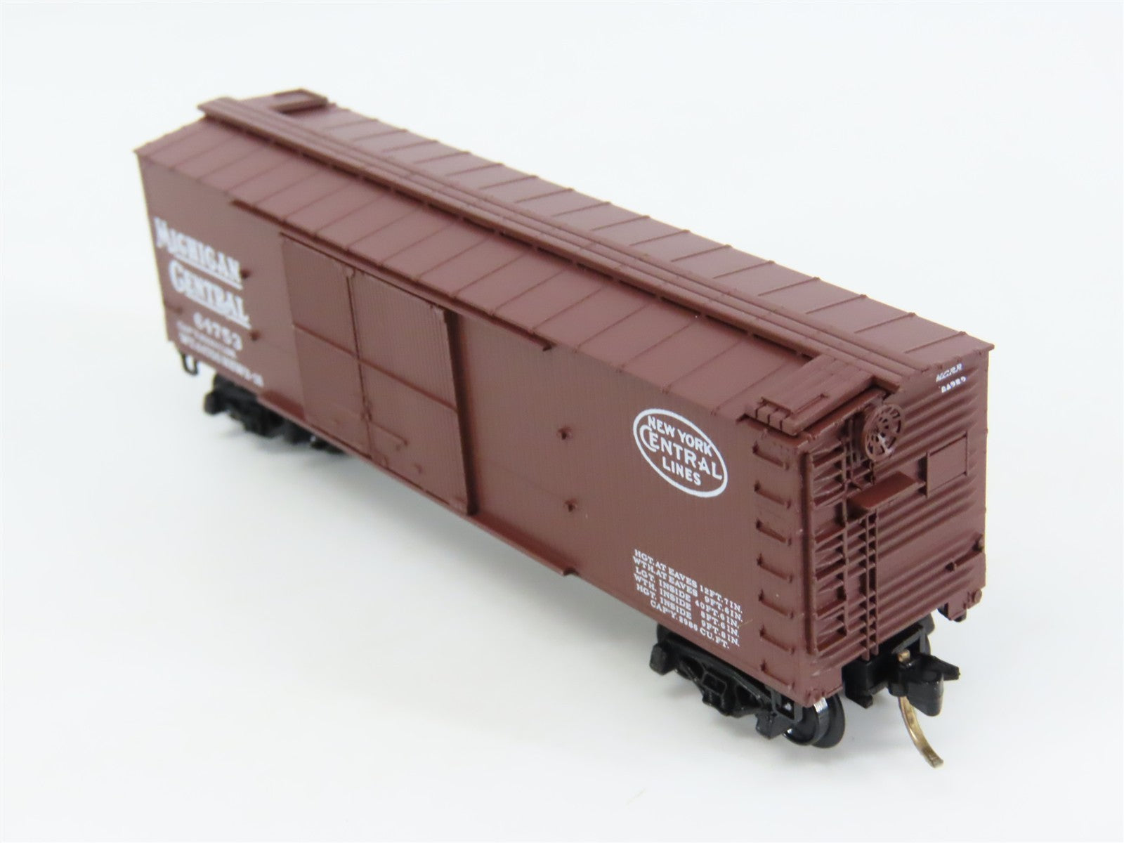 N Scale Micro-Trains 43060 NYC Michigan Central 40' Box Car #64753 RTR