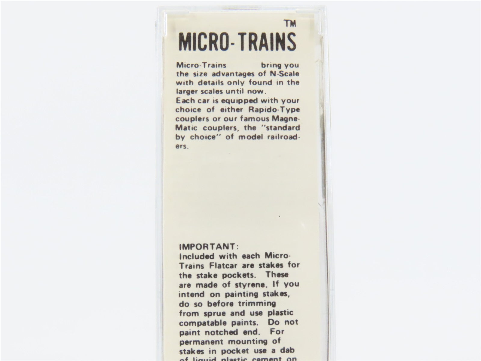 N Scale Micro-Trains 43070 C&O Chesapeake & Ohio 40' Box Car 12142 RTR