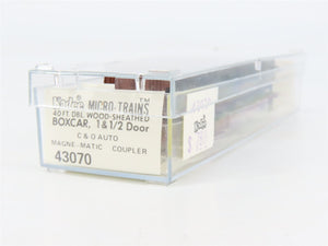 N Scale Micro-Trains 43070 C&O Chesapeake & Ohio 40' Box Car 12142 RTR