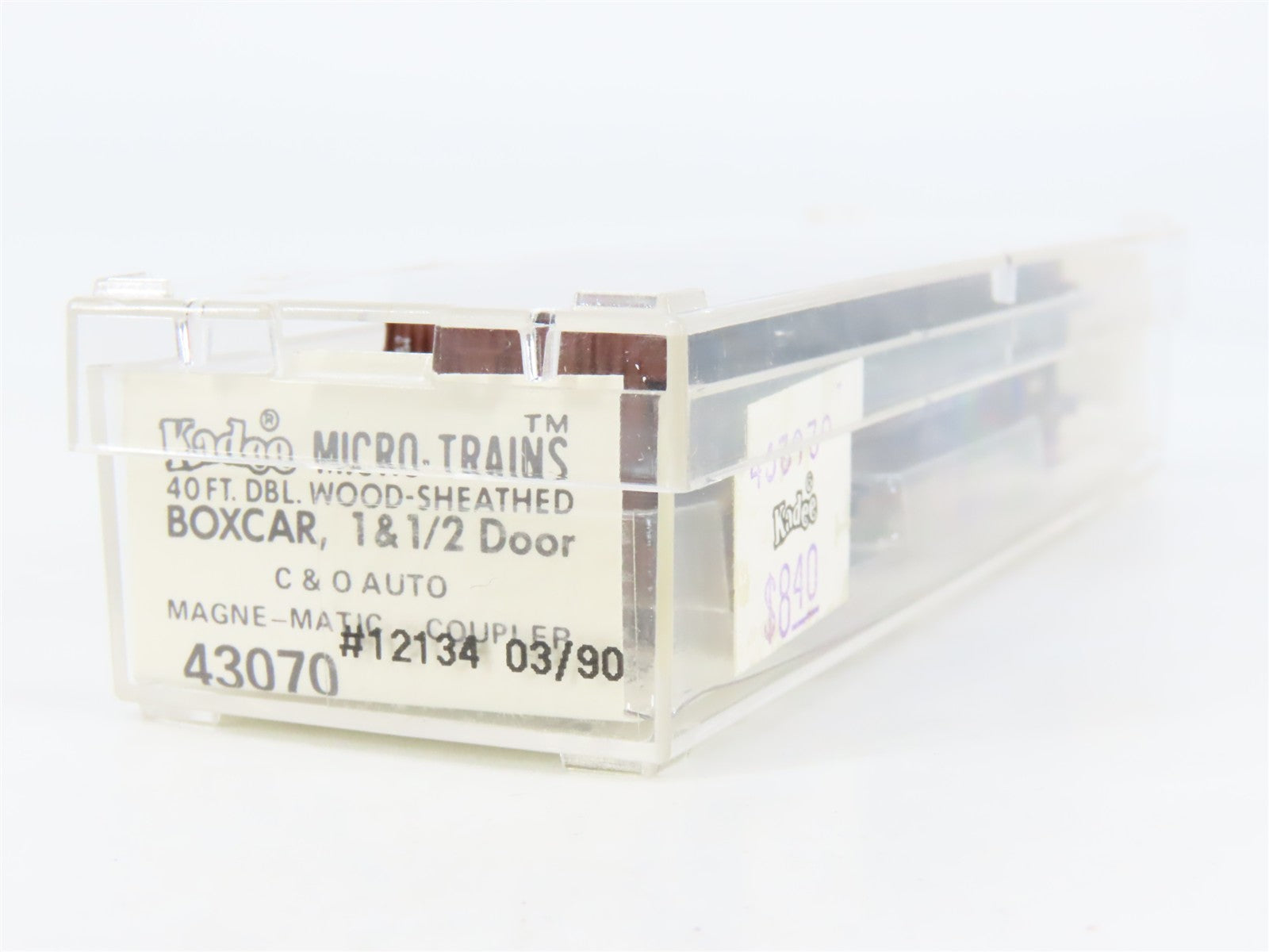 N Scale Micro-Trains 43070 C&O Chesapeake & Ohio 40' Wood-Sheathed Box Car RTR