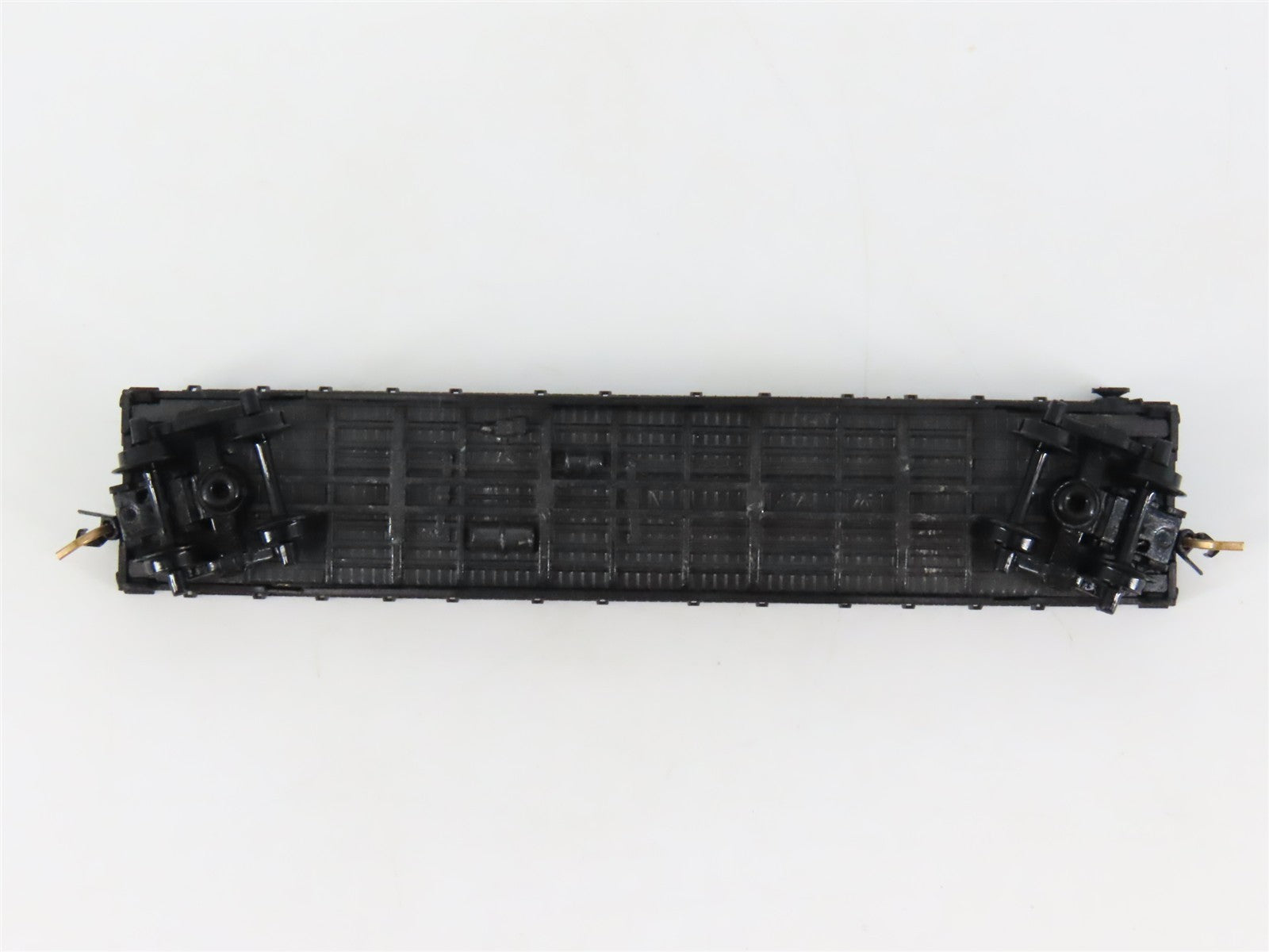 N Kadee Micro-Trains MTL 45150 THB Toronto Hamilton & Buffalo 50' Flat Car 1825