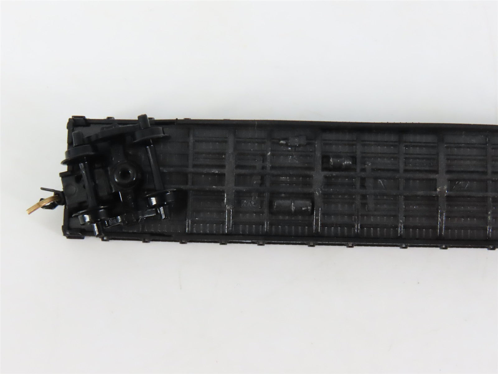 N Kadee Micro-Trains MTL 45150 THB Toronto Hamilton & Buffalo 50' Flat Car 1825