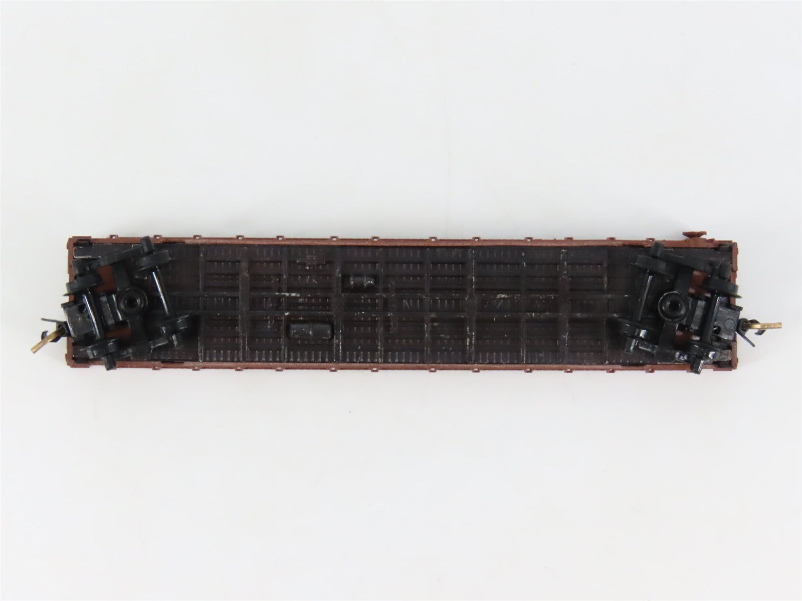 N Scale Micro-Trains 44010 GN Great Northern 50' Flat Car 66208 RTR