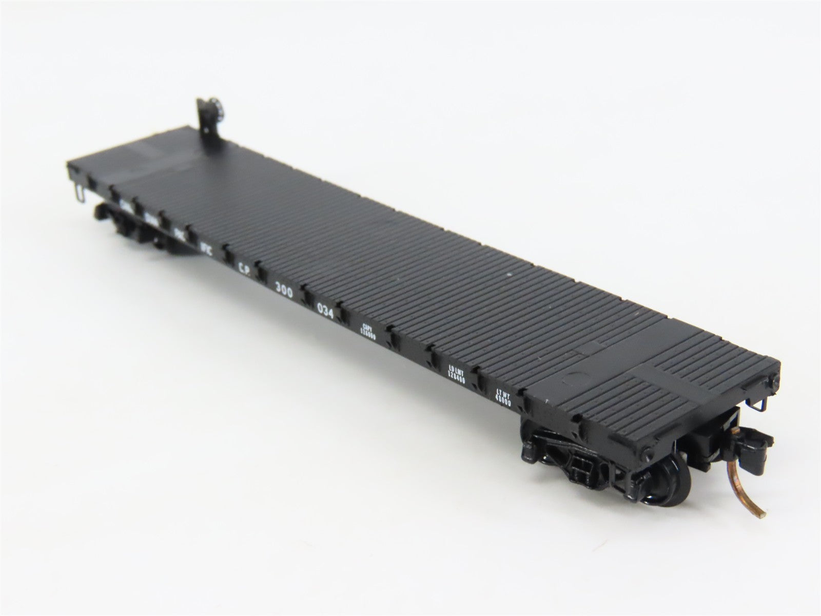 N Scale Micro-Trains 44040 CP Canadian Pacific 50' Flat Car 300034 RTR