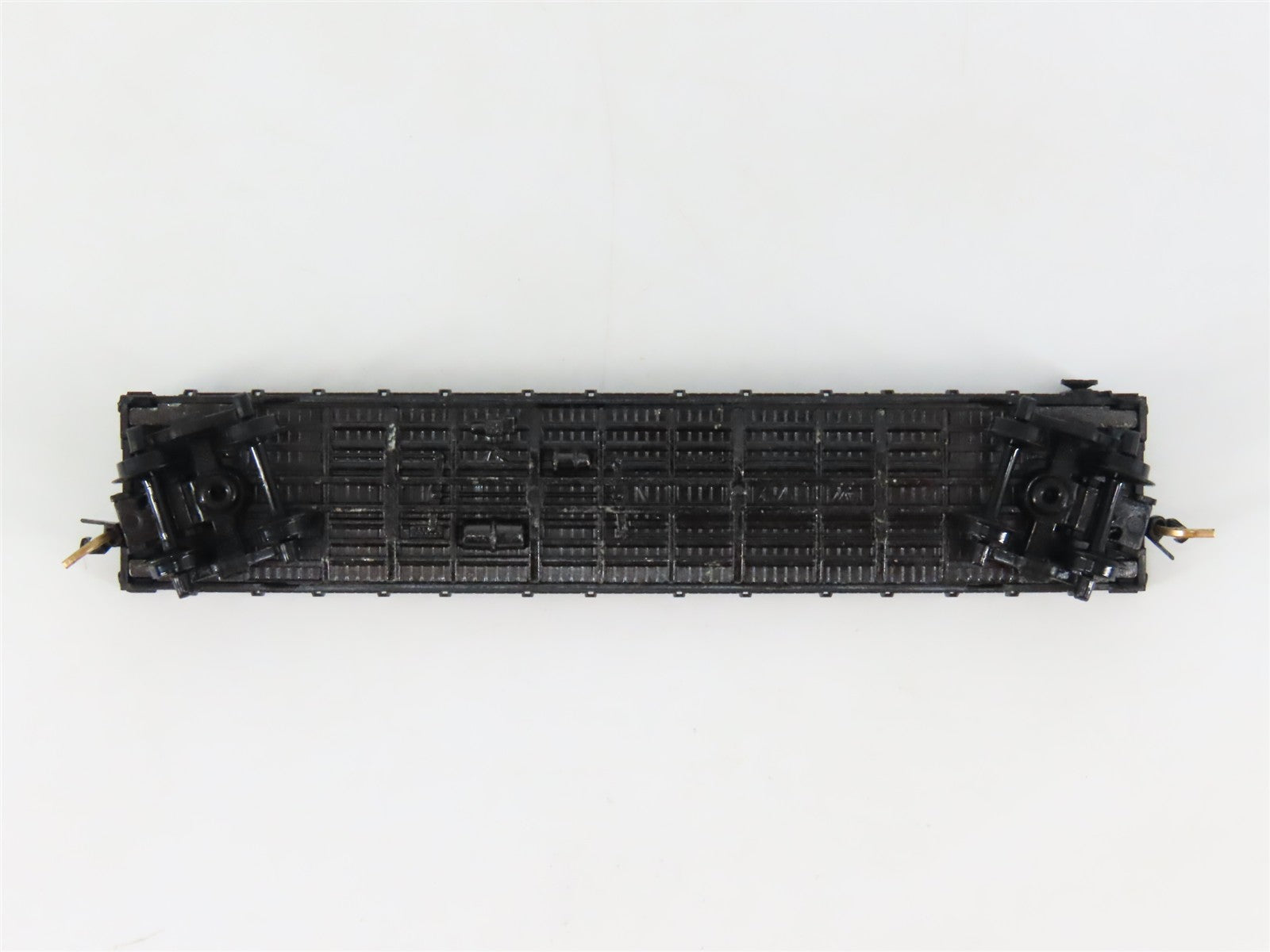 N Scale Micro-Trains 44040 CP Canadian Pacific 50' Flat Car 300034 RTR
