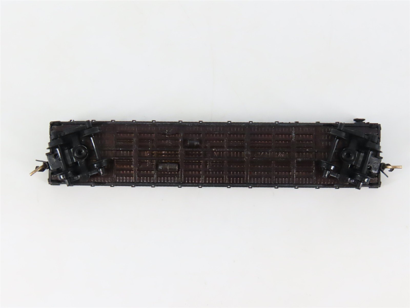 N Scale Micro-Trains 44020 NP Northern Pacific 52' Flat Car 61002 RTR