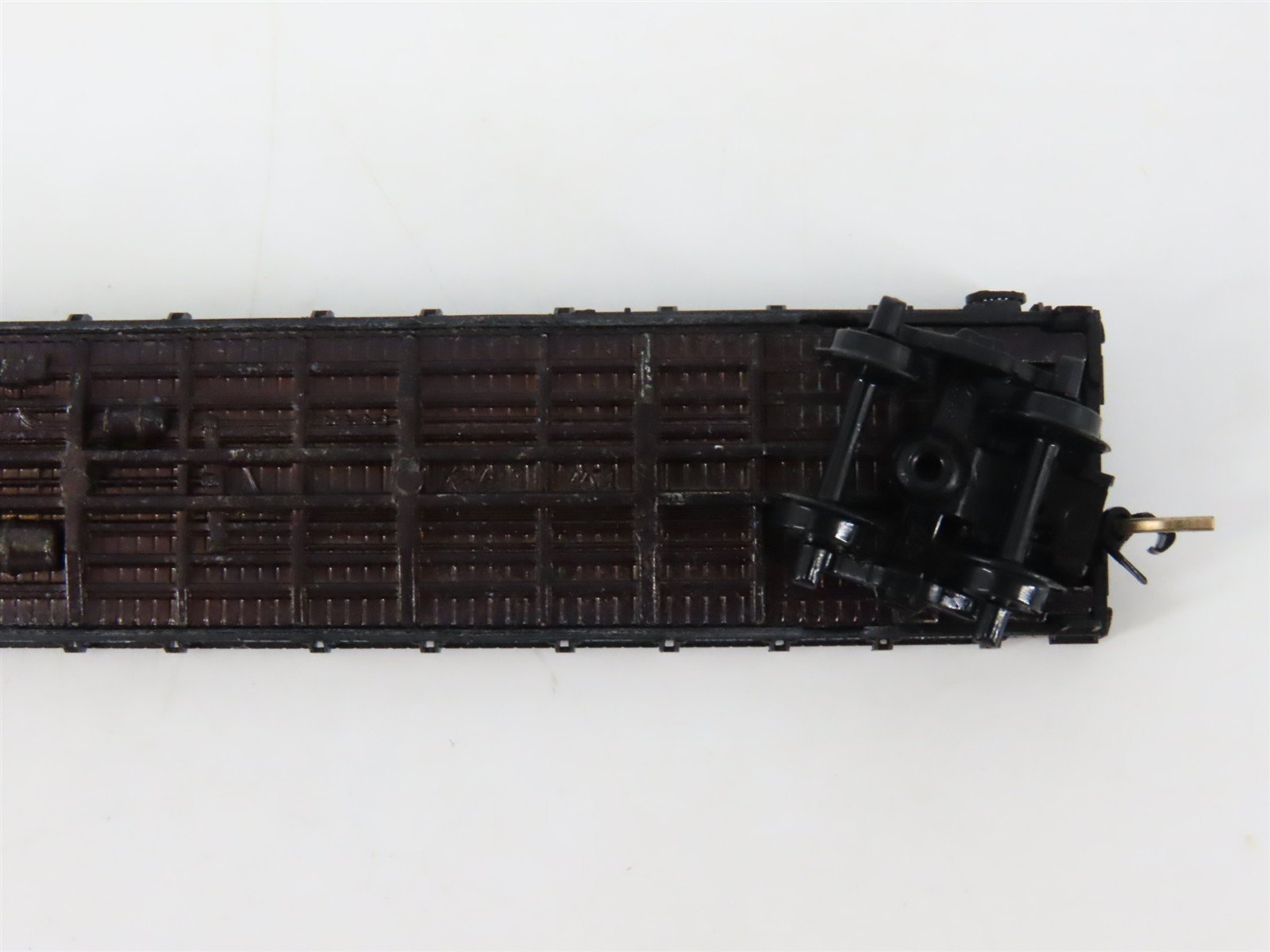 N Scale Micro-Trains 44020 NP Northern Pacific 52' Flat Car 61002 RTR