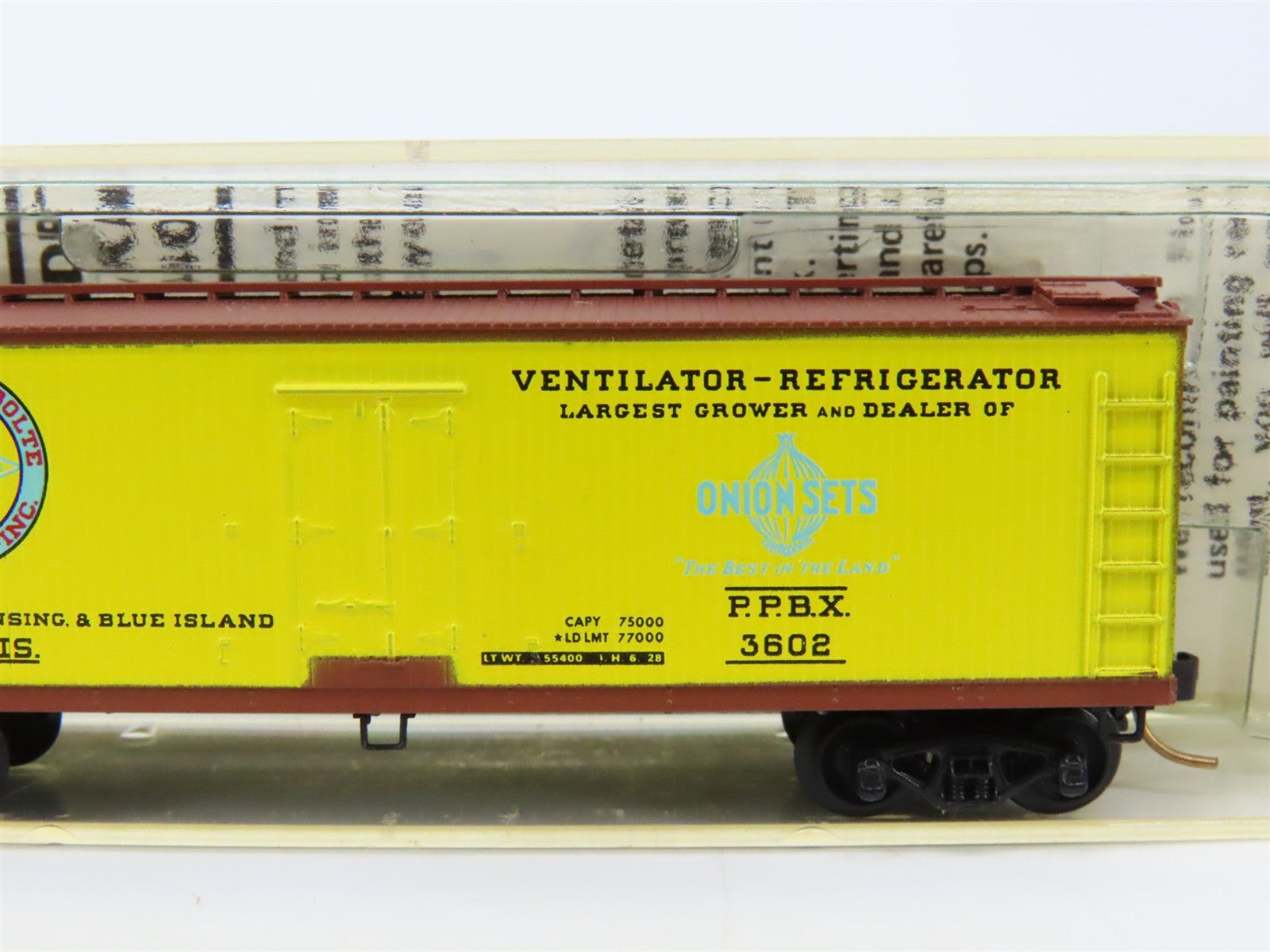N Scale Micro-Trains 47040 PPBX Peter-Peerbolte Company 40' Reefer 3602 RTR