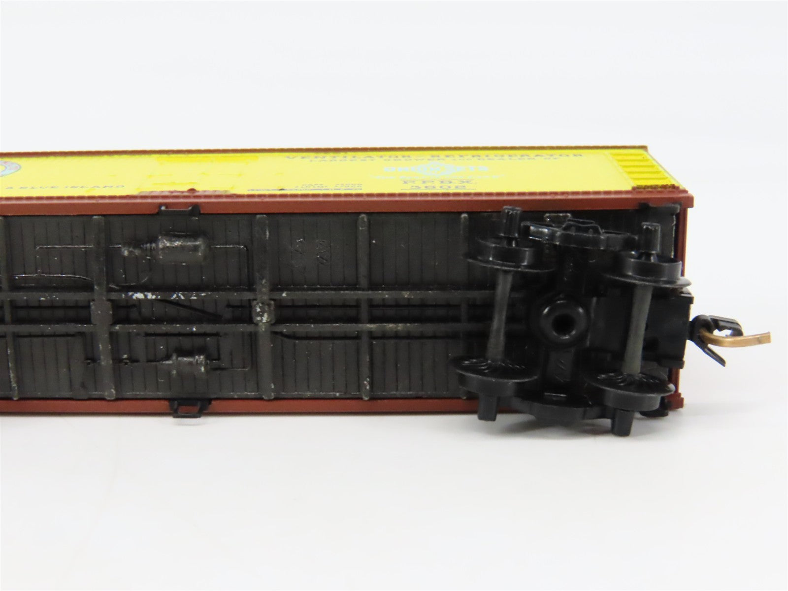 N Scale Micro-Trains 47040 PPBX Peter-Peerbolte Company 40' Reefer 3602 RTR