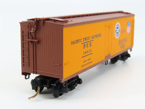 N Scale Micro-Trains 47060 Pacific Fruit Express 40' Wood-Sheathed Reefer RTR