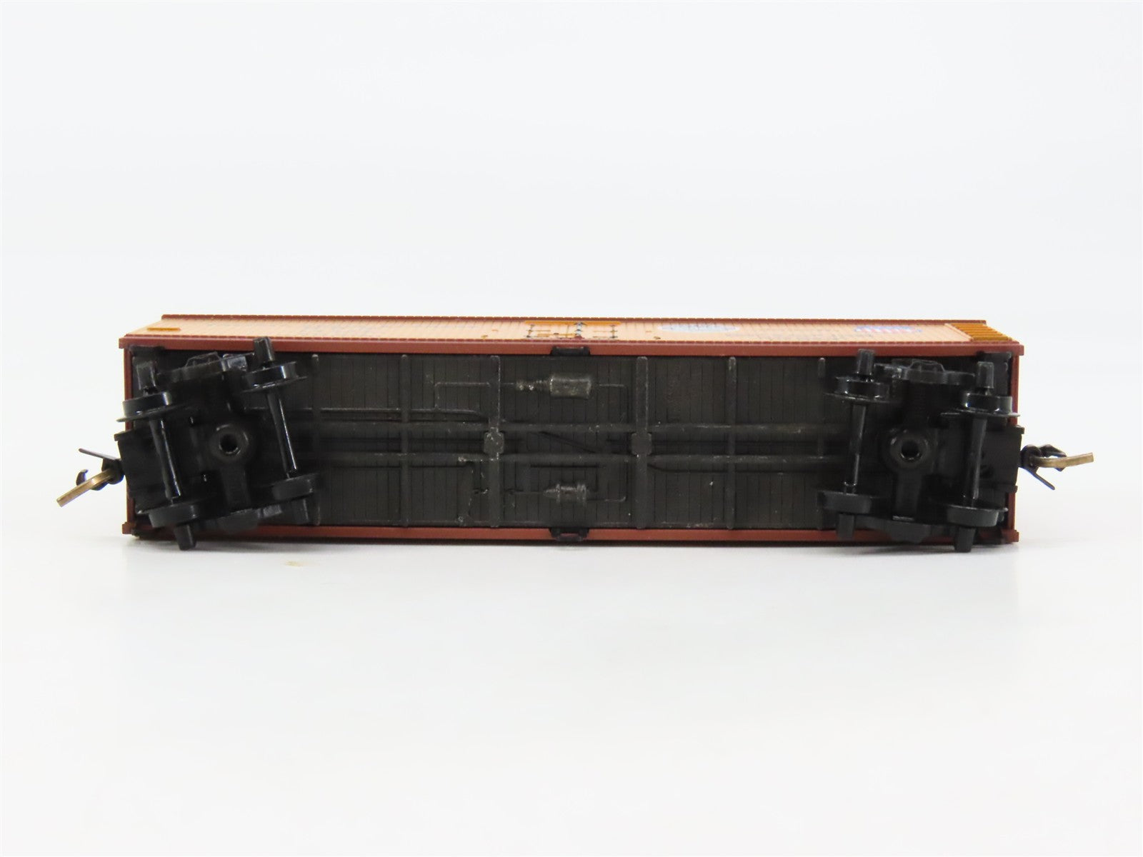 N Scale Micro-Trains 47060 PFE Pacific Fruit Express 40' Reefer 18958 RTR