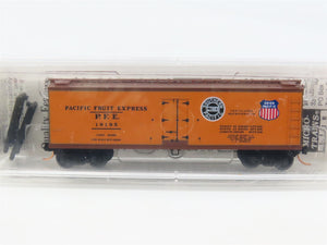 N Scale Micro-Trains 47060 PFE Pacific Fruit Express 40' Reefer 19195 RTR