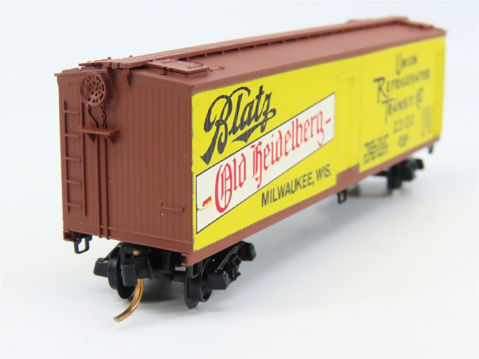 N Scale Micro-Trains 47120 Union Refrigerator Transit Co. 40' Reefer RTR