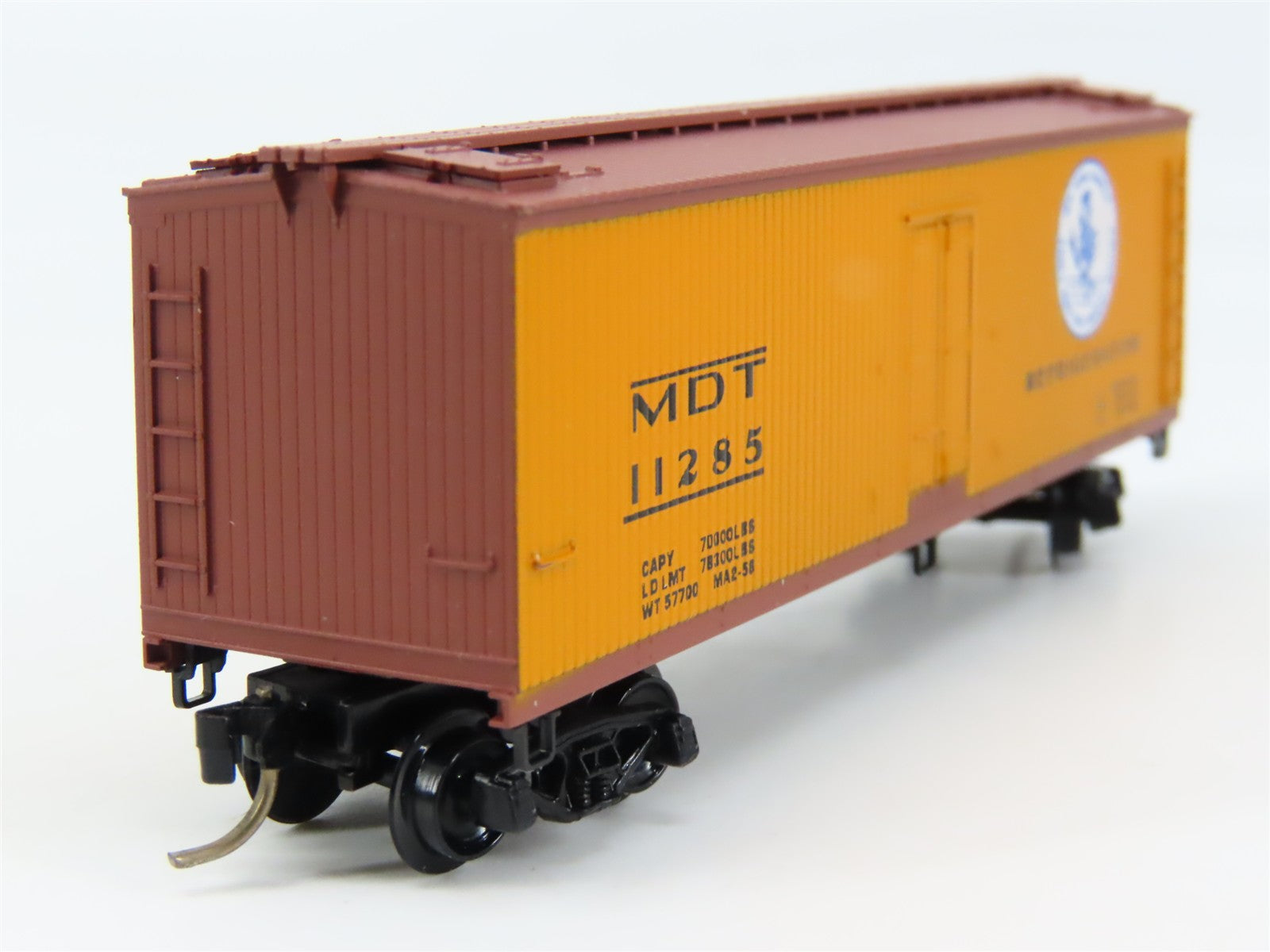 N Scale Micro-Trains 47190 New York Central 40' Dbl. Sheathed-Wood Reefer RTR