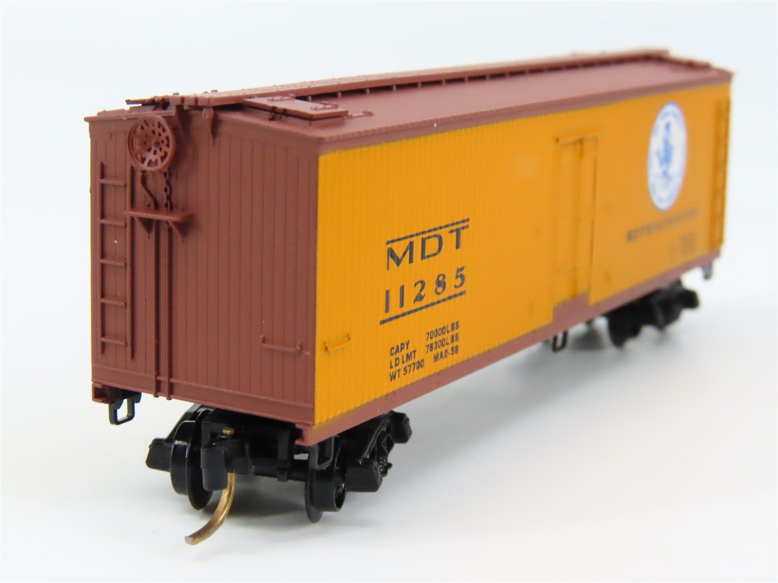N Scale Micro-Trains 47190 New York Central 40' Dbl. Sheathed-Wood Reefer RTR