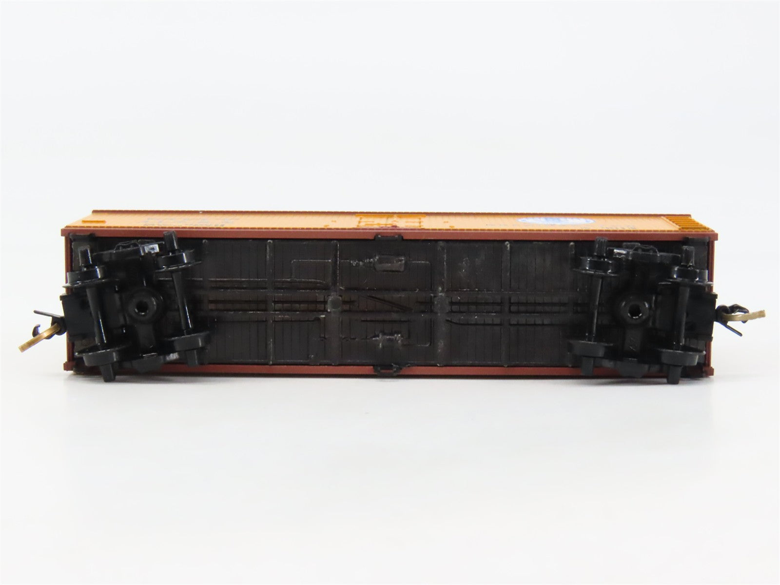N Scale Micro-Trains 47190 New York Central 40' Dbl. Sheathed-Wood Reefer RTR