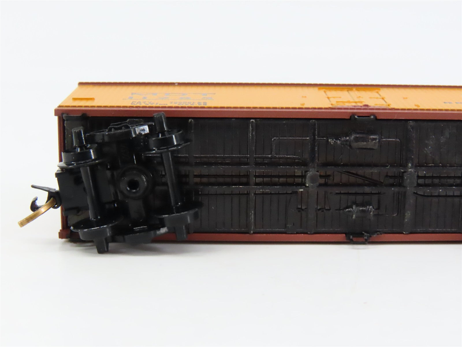 N Scale Micro-Trains 47190 New York Central 40' Dbl. Sheathed-Wood Reefer RTR