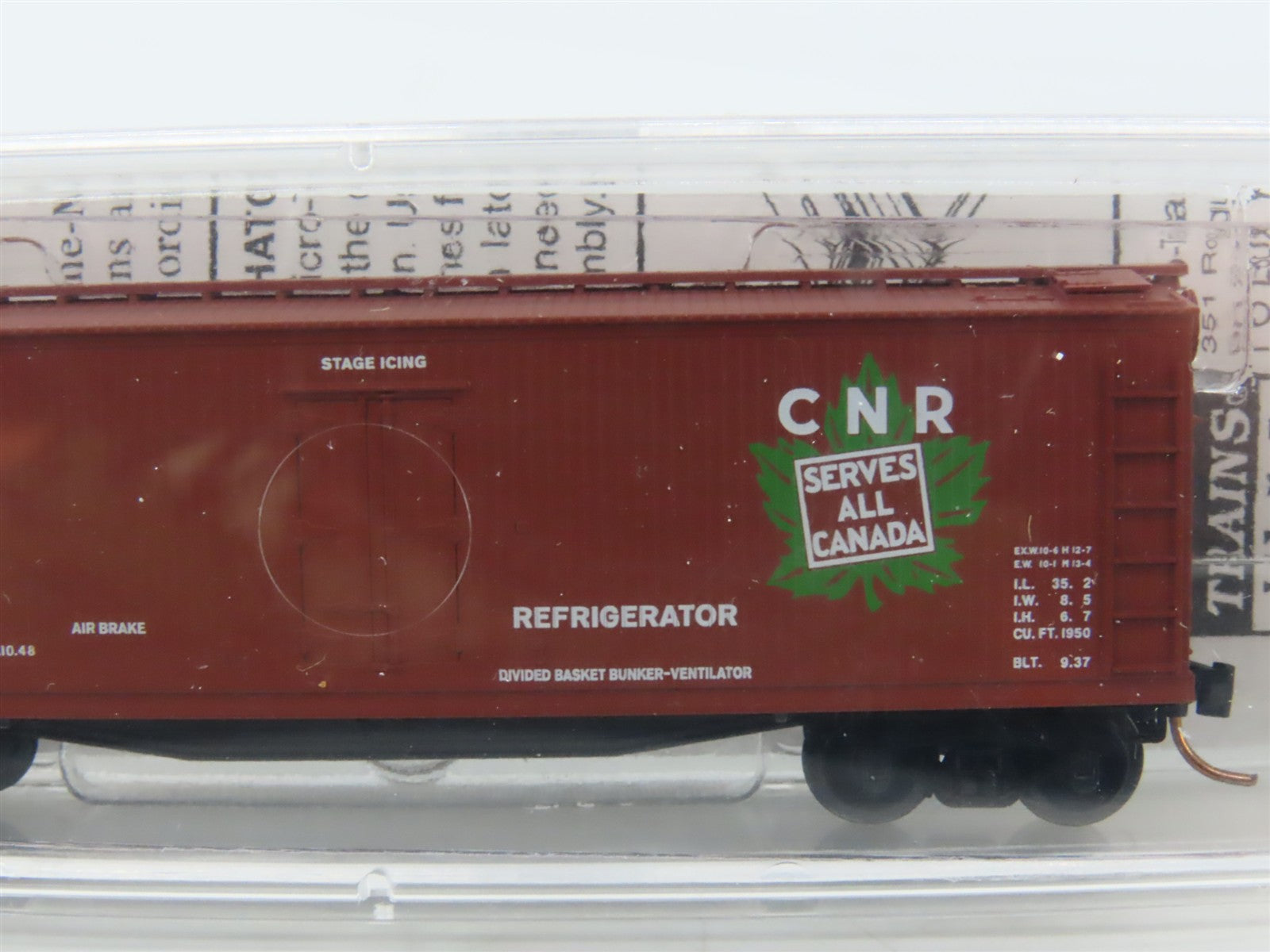 N Scale Micro-Trains 47200 Canadian National 40' Double-Sheathed Wood Reefer RTR