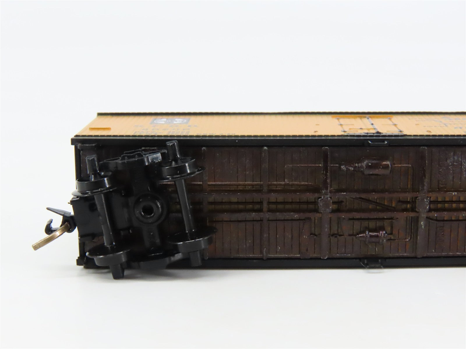 N Scale Micro-Trains 47220 SFRD Santa Fe 40' Reefer 26206 RTR