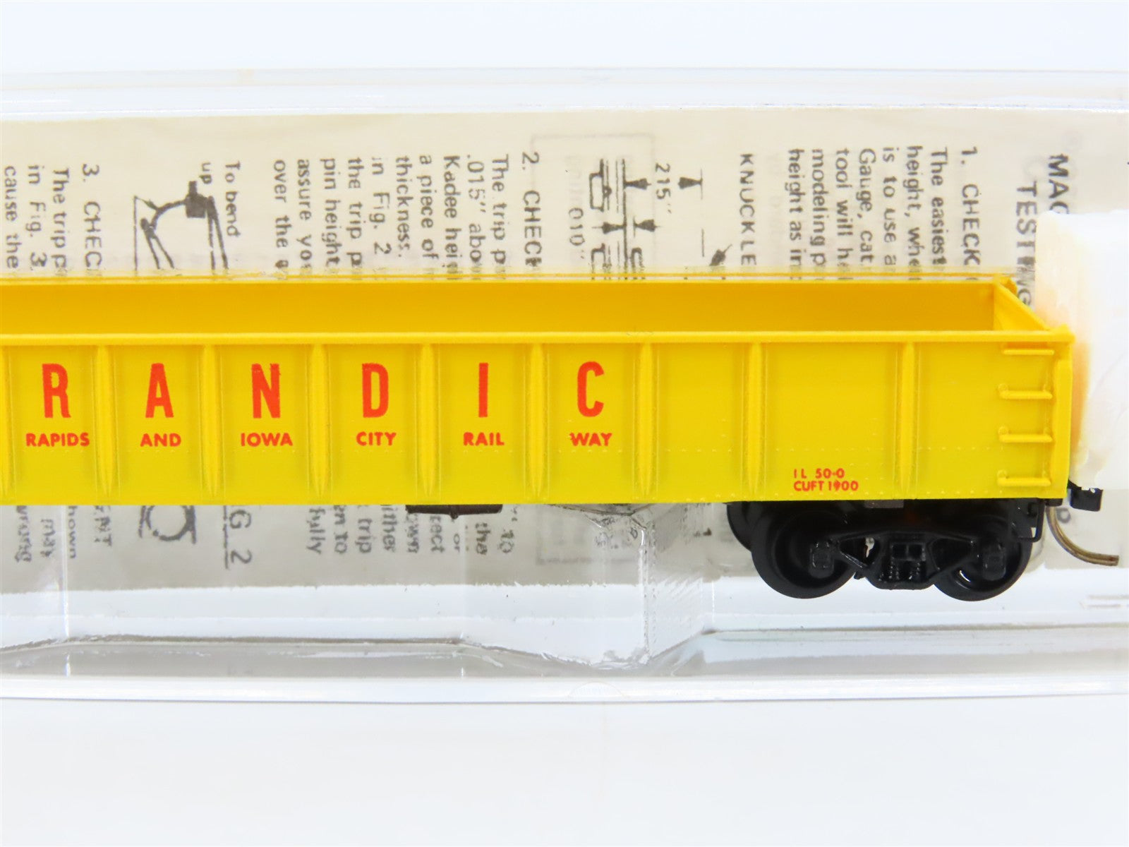 N Scale Micro-Trains 48040 CIC Cedar Rapids & Iowa City 50' Ribside Gondola RTR