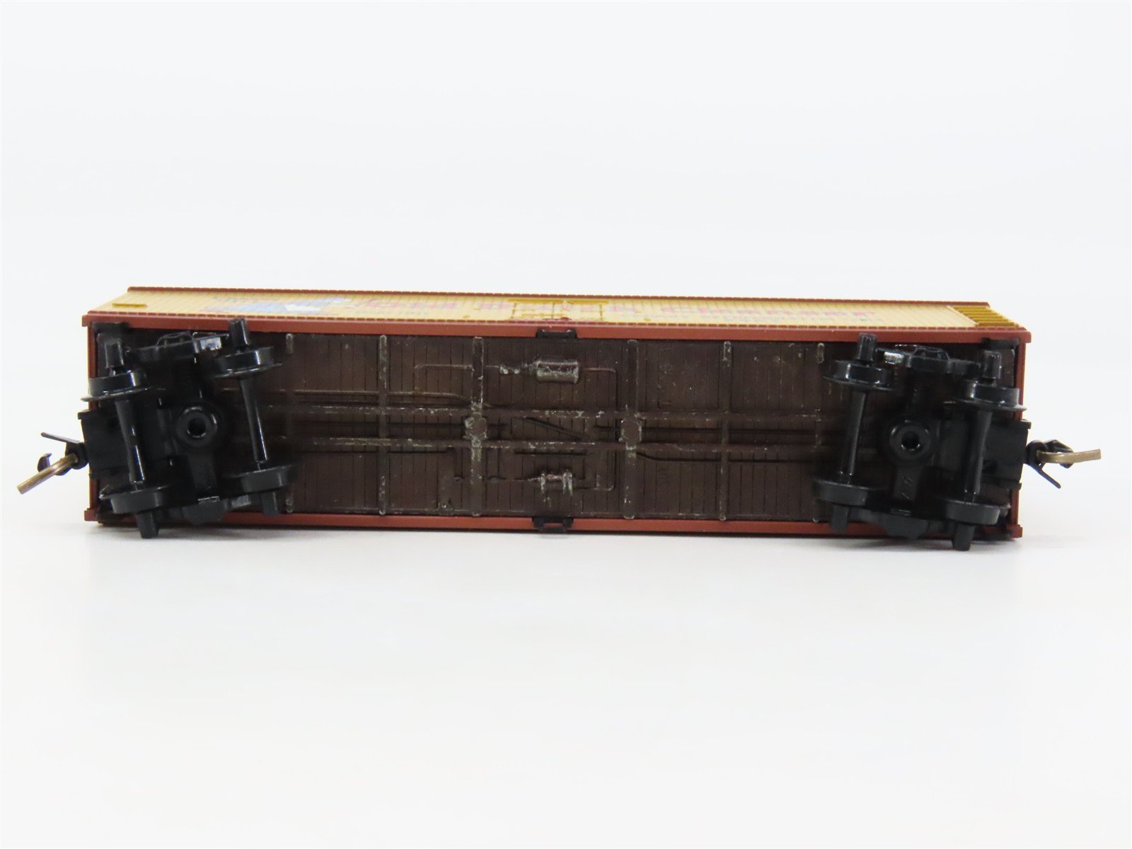 N Scale Micro-Trains 49010 CRLX Cudahy Refrigerator Line 40' Reefer 2962 RTR