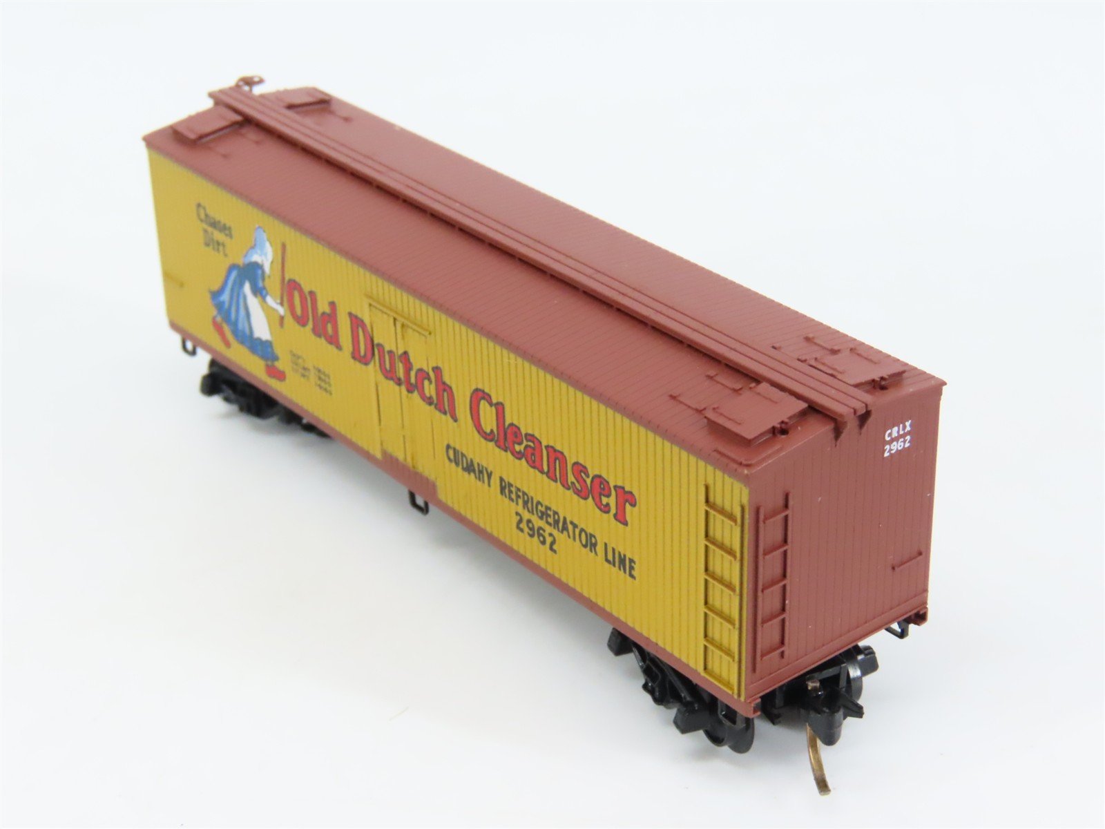 N Scale Micro-Trains 49010 CRLX Cudahy Refrigerator Line 40' Reefer 2962 RTR