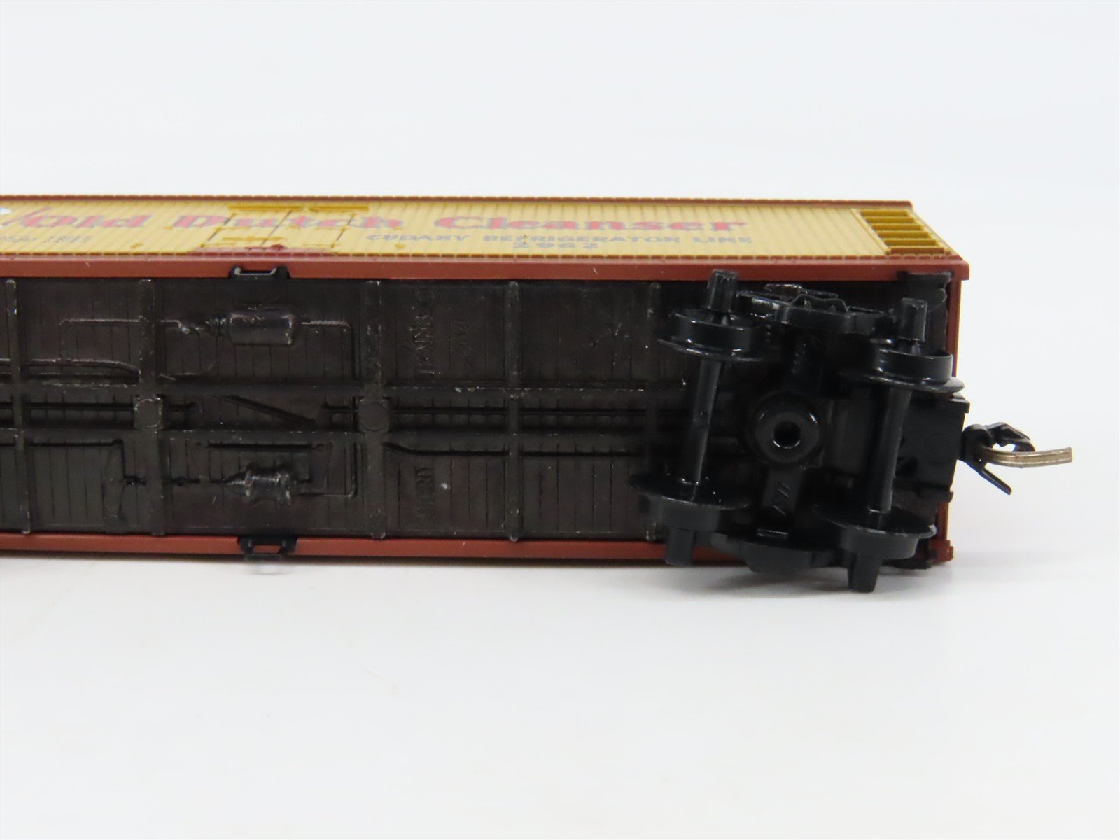 N Scale Micro-Trains 49010 CRLX Cudahy Refrigerator Line 40' Reefer 2962 RTR