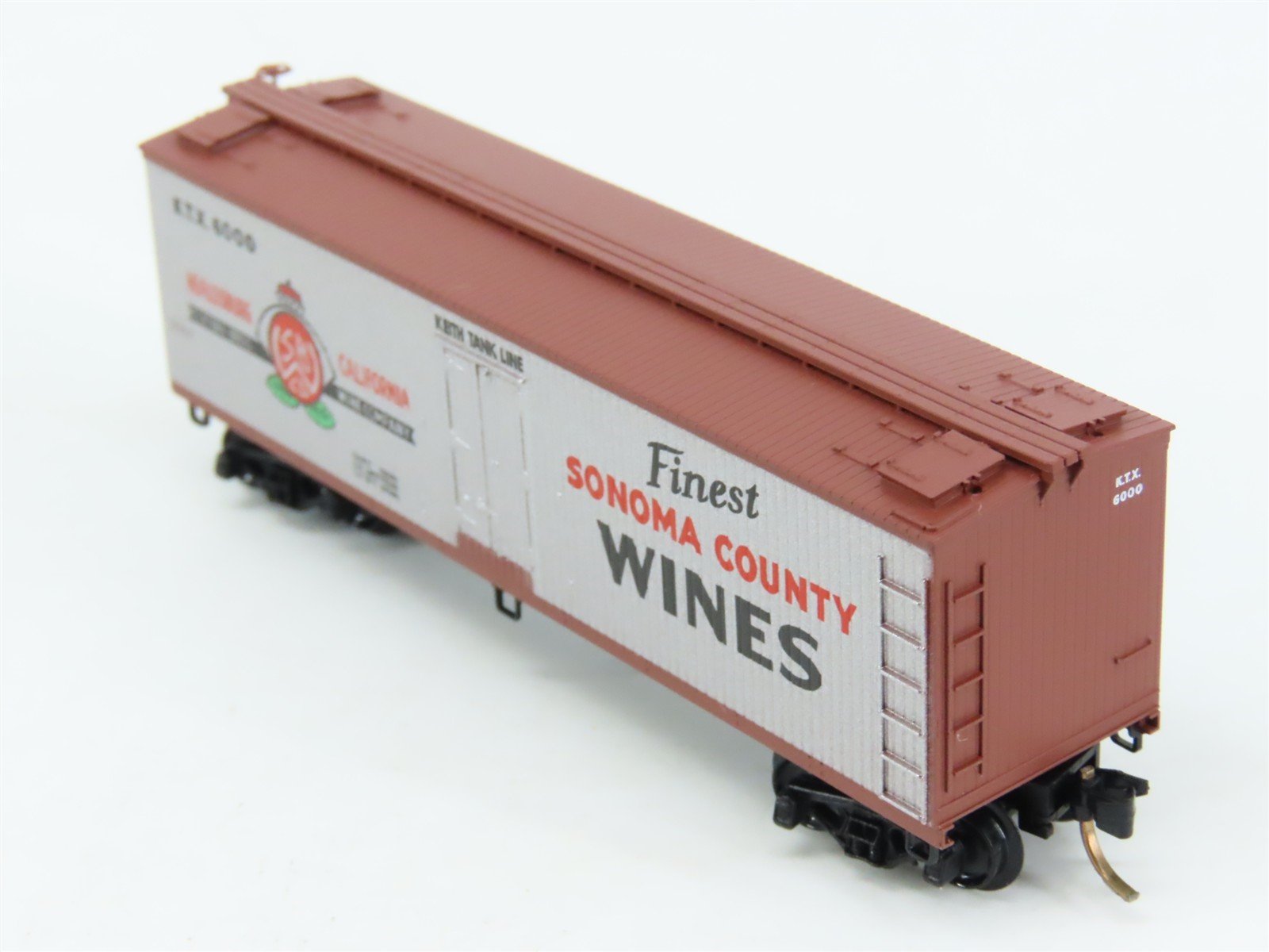 N Scale Micro-Trains 49070 KTX Keith Tank Line 40' Wood-Sheathed Reefer 6000 RTR