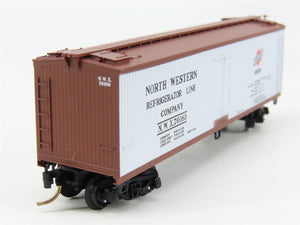 N Scale Micro-Trains 49170 North Western Refrigerator Line 40' Wood Reefer RTR