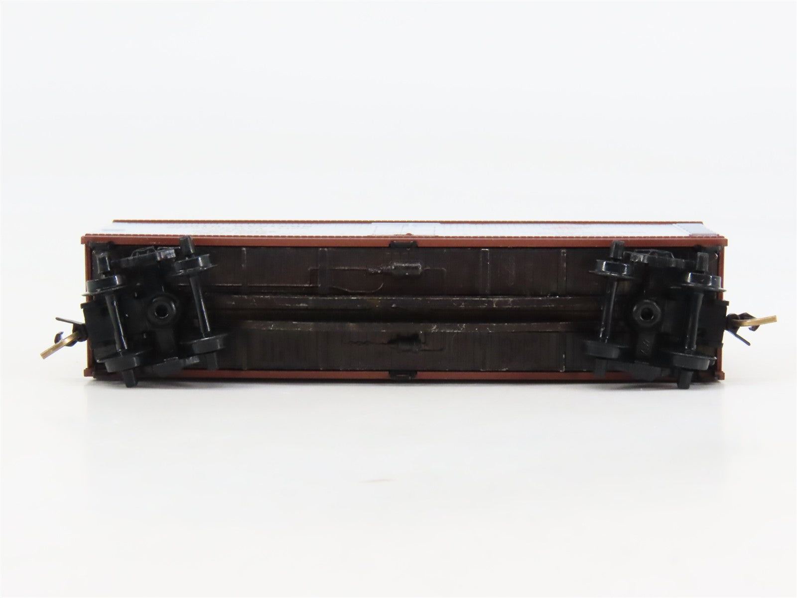 N Scale Micro-Trains 49170 North Western Refrigerator Line 40' Wood Reefer RTR