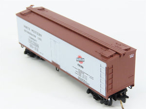 N Scale Micro-Trains 49170 North Western Refrigerator Line 40' Reefer RTR