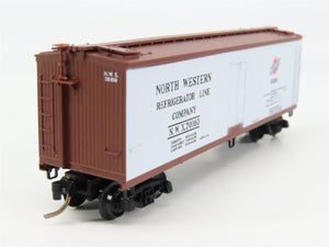 N Scale Micro-Trains 49170 North Western Refrigerator Line 40' Reefer RTR