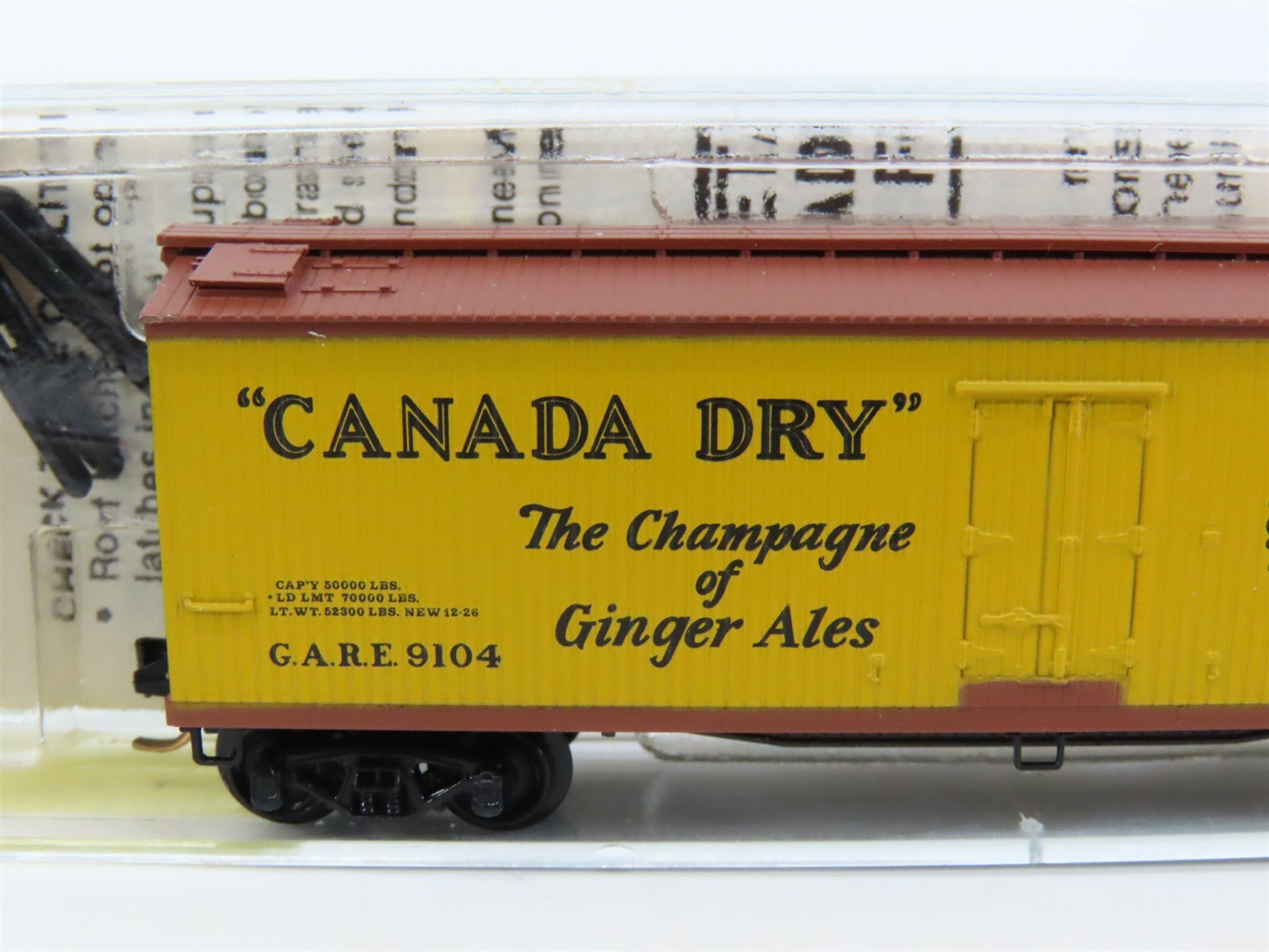 N Scale Micro-Trains 49190 General American Refrigerator Express 40' Reefer RTR