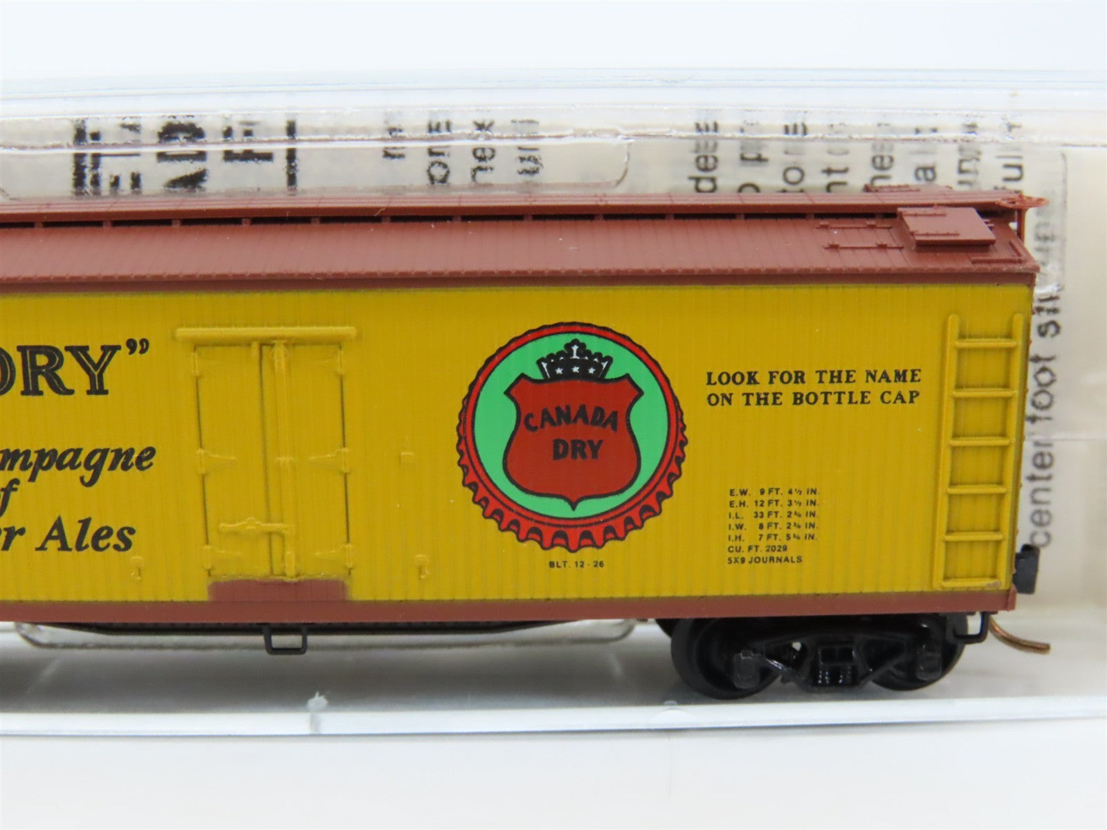 N Scale Micro-Trains 49190 General American Refrigerator Express 40' Reefer RTR
