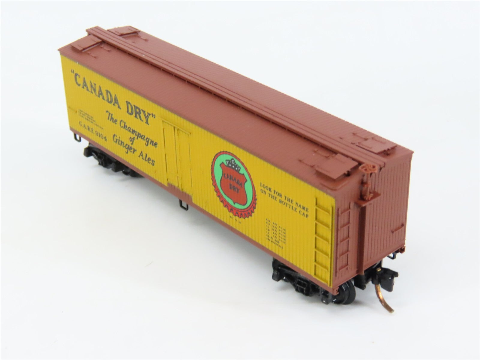 N Scale Micro-Trains 49190 General American Refrigerator Express 40' Reefer RTR