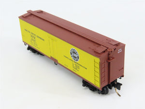 N Scale Micro-Trains 49180 SP Southern Pacific 40' Dbl. Sheathed-Wood Reefer RTR