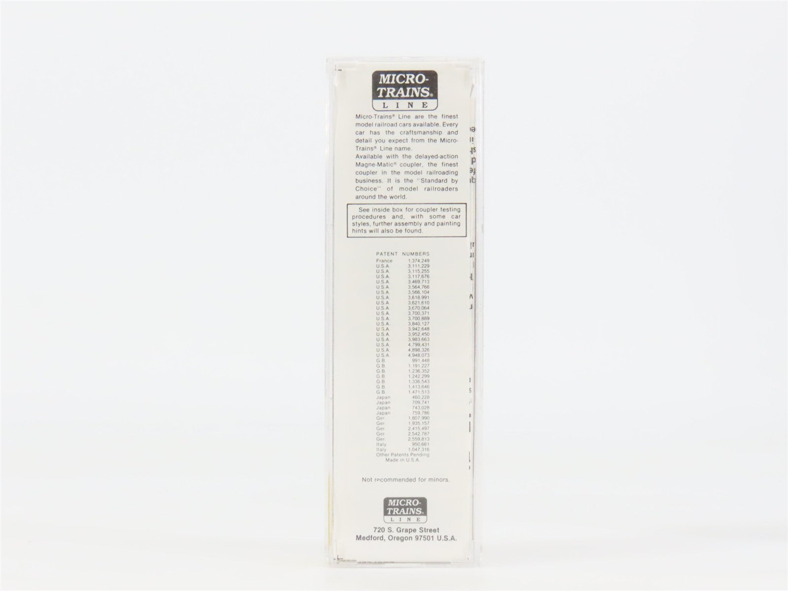 N Scale Micro-Trains 49180 SP Southern Pacific 40' Dbl. Sheathed-Wood Reefer RTR