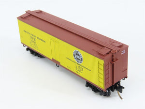 N Scale Micro-Trains 49180 PFE Pacific Fruit Express 40' Reefer 35447 RTR