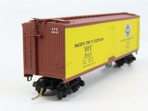 N Scale Micro-Trains 49180 PFE Pacific Fruit Express 40' Reefer 35447 RTR