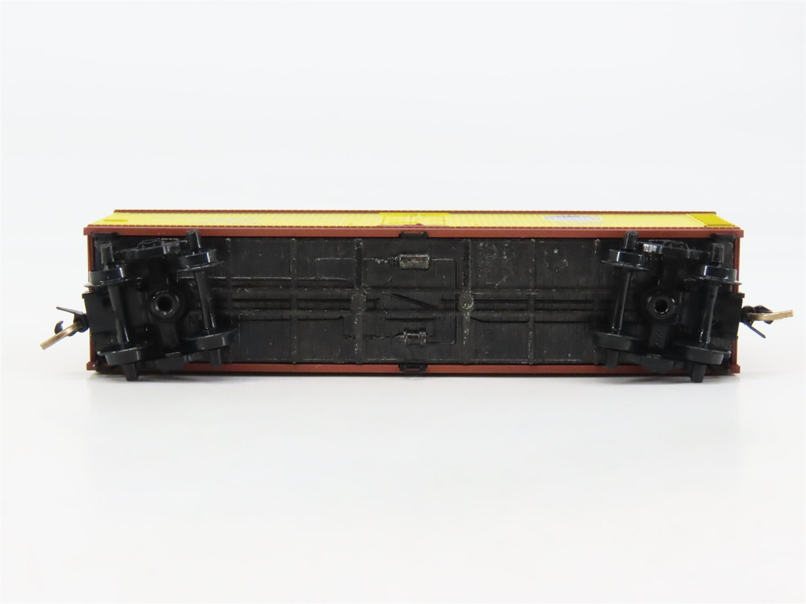 N Scale Micro-Trains 49180 PFE Pacific Fruit Express 40' Reefer 35447 RTR
