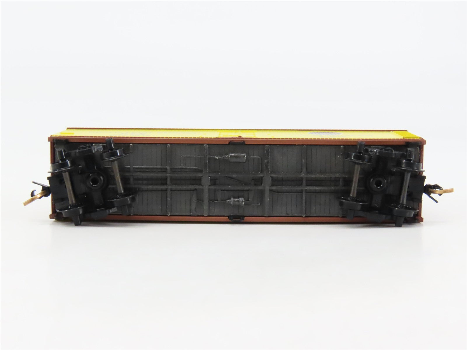 N Scale Micro-Trains 49180 Pacific Fruit Express 40' Wood-Sheathed Reefer RTR