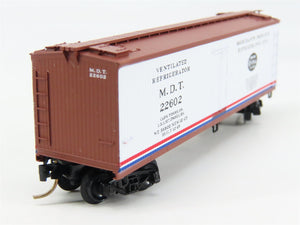 N Scale Micro-Trains 49140 New York Central 40' Dbl. Sheathed Wood Reefer RTR