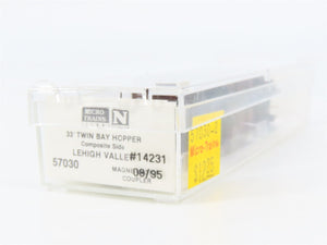 N Scale Micro-Trains 57030 LV Lehigh Valley 33' 2-Bay Hopper 14231 RTR