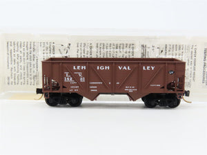 N Scale Micro-Trains 57030 LV Lehigh Valley 33' 2-Bay Hopper 14231 RTR