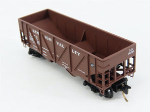 N Scale Micro-Trains 57030 LV Lehigh Valley 33' 2-Bay Hopper 14231 RTR