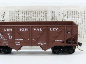 N Scale Micro-Trains 57030 LV Lehigh Valley 33' 2-Bay Hopper 14154 RTR